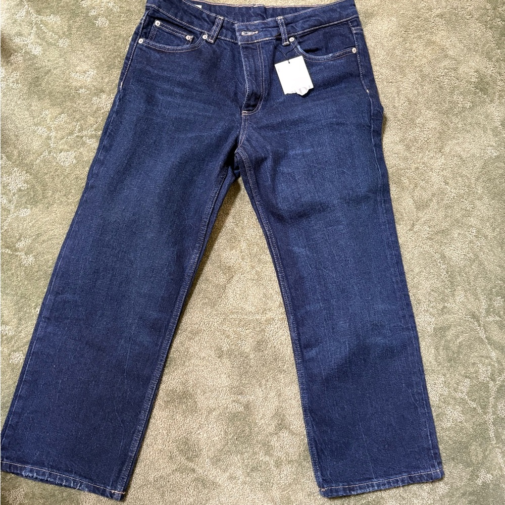 Zara women’s cropped jeans